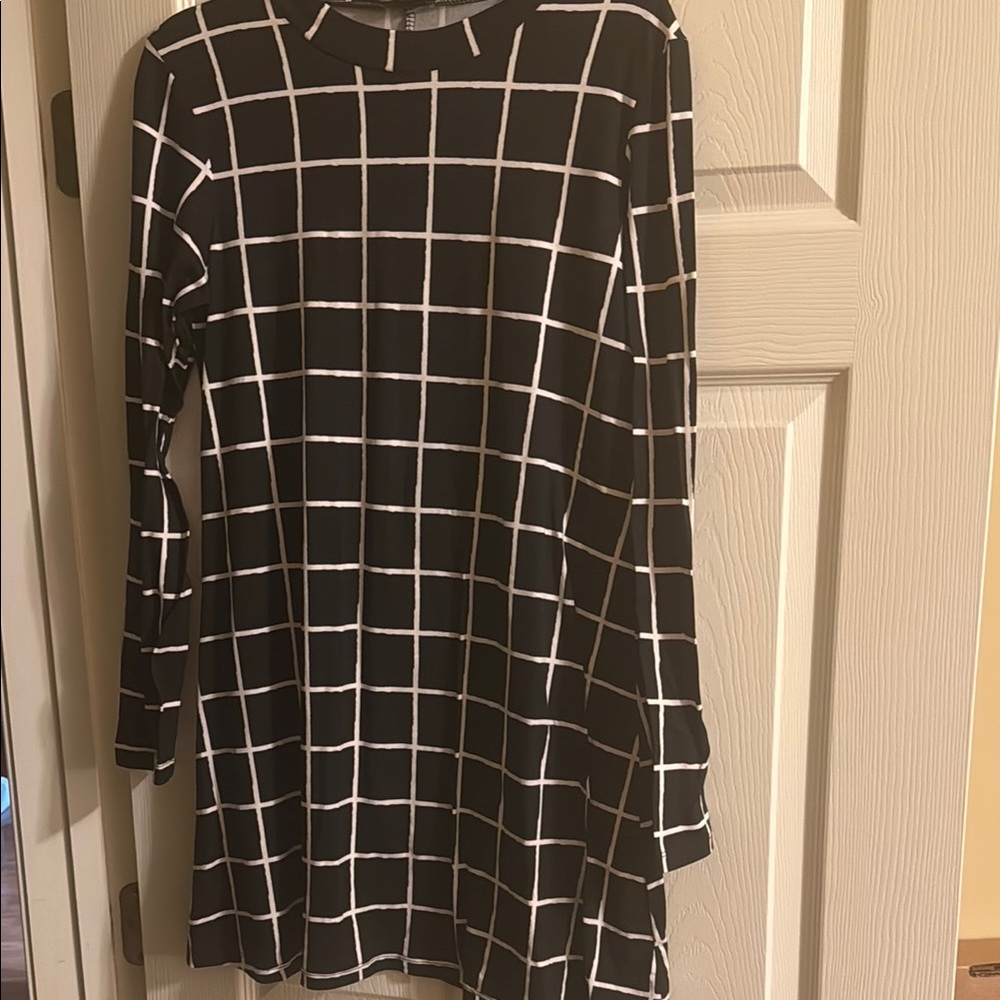Mary Square Dress